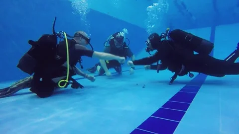 Diving training in a swimming pool. Stock Footage 301333562
