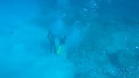 Diving under the sea Stock Footage 92340924