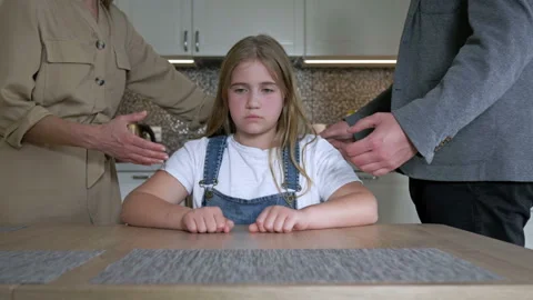 Divorce. Parents cannot decide with whom the child will remain. Children's drama Stock Footage 132794042