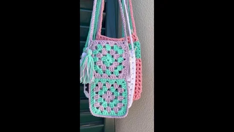 DIY Handcrafted Crocheted Mobile Pouch Finished Work Video 動画素材 331867408