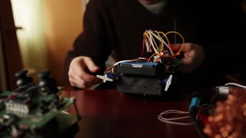 DIY, the machine on electronic control Video stock 151891574