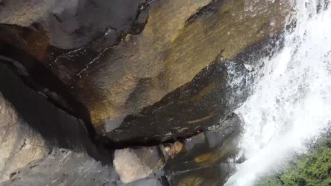 Diyaluma Waterfall Stock Footage 201500100