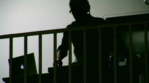 DJ 001 Видео 146625