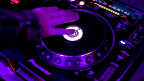 DJ Deck close up Видео 129834347