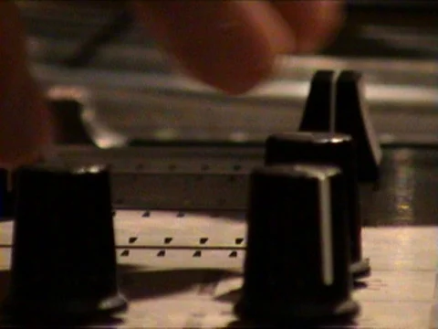 DJ Fiddling Buttons  Video stock 590249