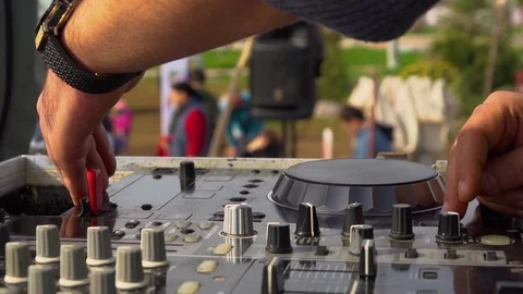 DJ hands touch buttons Video stock 106291378