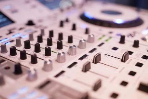 Dj mixing console 스톡 사진