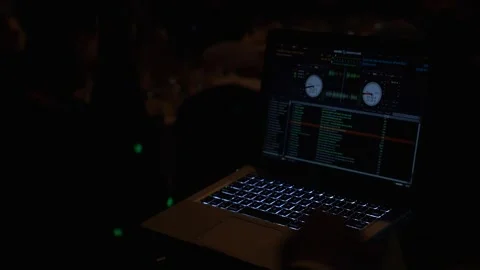 DJ operating  with computer and turntable. Stock-Footage 149076597