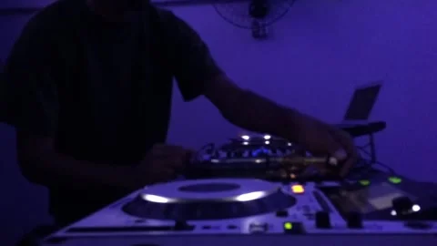 DJ preparing equipment Stock Footage 146333809