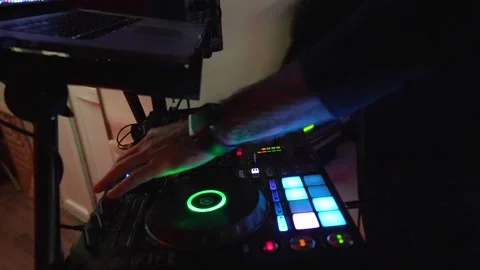 DJ remote with DJ hands Vídeo Stock 225425456
