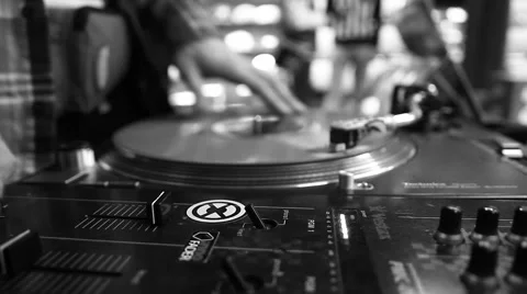 Dj scratching vinyl Stock Footage 52934771