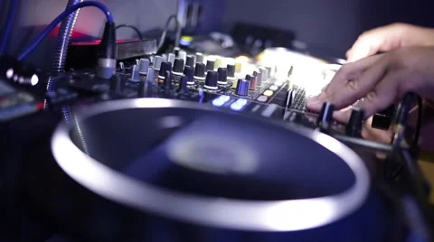 Dj in session 库存影片 53076806