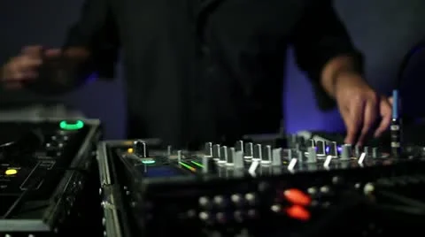 DJ Turn Table 1 Vídeos de archivo 21377849