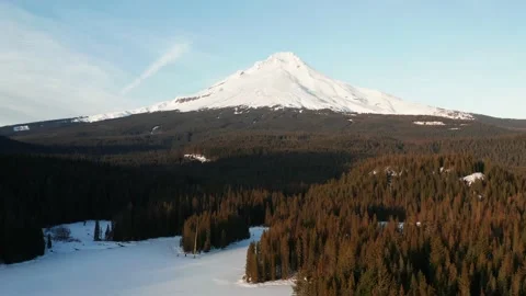 DJI Drone at Mt Hood 스톡 동영상 134587099