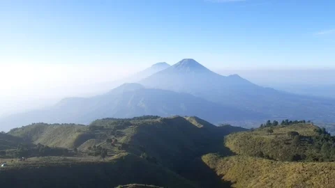 DJI on mountain 库存影片 242976468