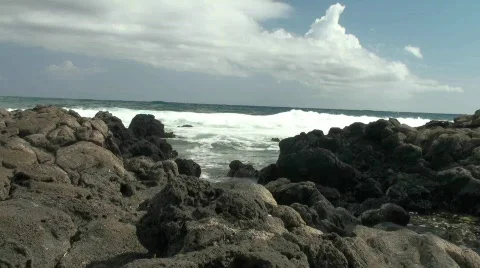 DL Video stock 683067