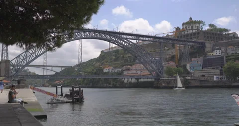 D.Luis bridge in Porto Video stock 152780103