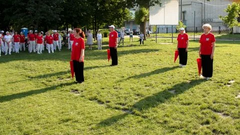 Dnepr, Ukraine - 06.21.2021: Group of elderly people doing health and fitne.. Stock Photos