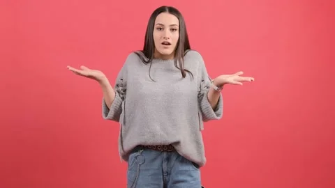Do not know, sorry. Portrait of clueless girl, feeling confused about question. Stock Footage 140394100