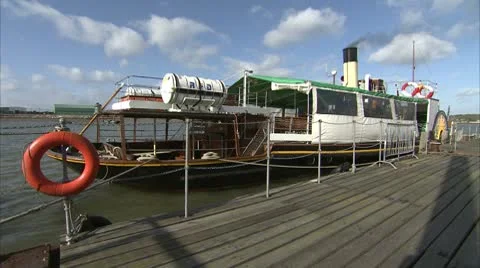 Docked Paddle Steamer Video stock 8906490