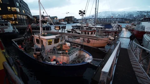 Docks harbor norway Vídeos de archivo 89503820
