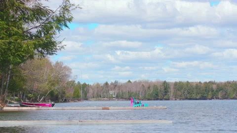 Docks On Lake 库存影片 154003981