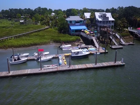 Dockside for Lunch Vídeo Stock 77429434