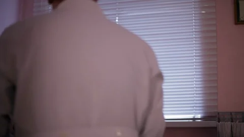 Doctor analyzing x-ray. Stock Footage 100270107