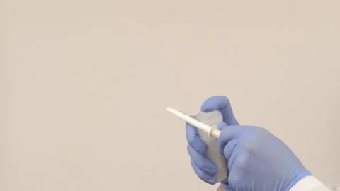 Doctor at the clinic at work Video stock 117208170