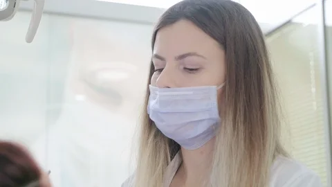 Doctor doing a surgery Stock Footage 124036648