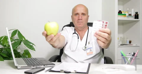 Doctor Interview Recommend Alternative Cure Using Drugs and Vitamins Same Time 스톡 동영상 68416916