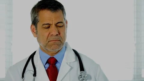 Doctor shows 5 things to do to avoid contracting coronavirus and other viruses Video stock 127147327