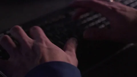 Doctor Typing 動画素材 83256228