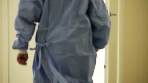 Doctor walking Stock Footage 20868159