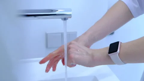 The doctor washes his hands Stock Footage 137310900