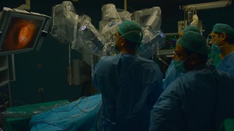 Doctors doing surgery Video stock 105820638