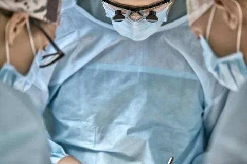 Doctors in operating room Stock-Fotos