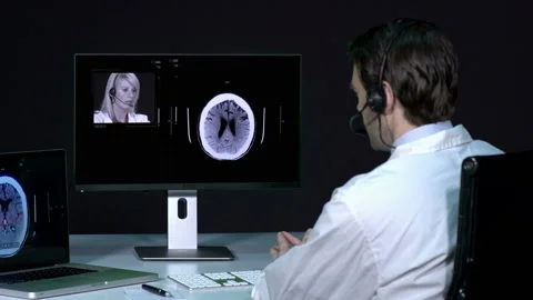  Doctors - Telemedicine  Stock-Footage 210170960