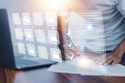 Document Checklist concept, Businessman using computer for DMS documents ma.. 스톡 사진