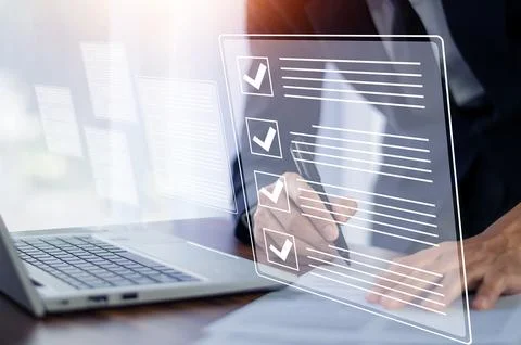 Document Checklist concept, Businessman using computer for DMS documents ma.. 写真素材