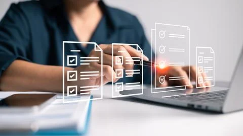 Document management in business involves securing information and files in .. Foto stock