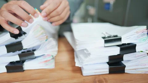 Documents Video stock 150402055