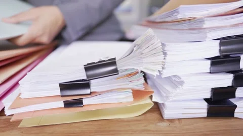 Documents Video stock 150402069