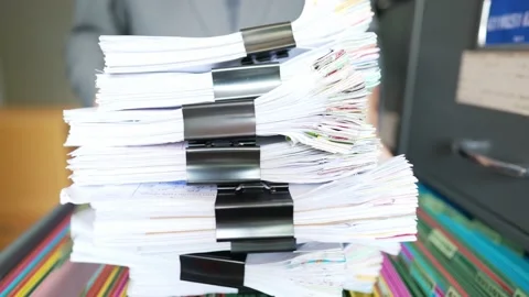 Documents Video stock 150402259
