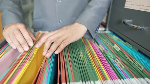 Documents Video stock 150402273