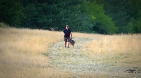 Dog trainer and german shepherd tele Видео 59964795