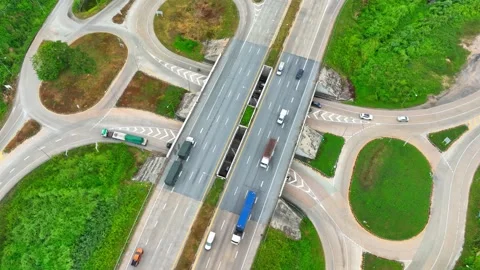 A dogbone interchange. Stock Footage 249728857