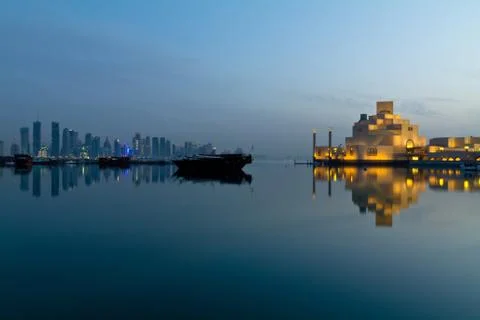 Doha corniche skyline in Qatar Stock-Fotos