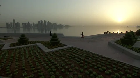 Doha Corniche Sunrise Qatar 動画素材 76930153