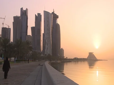 Doha Corniche Sunrise Qatar 動画素材 76967951